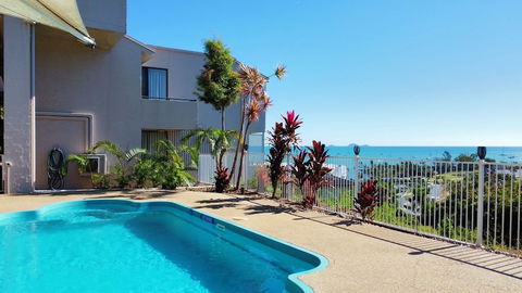 Whitsunday Terraces Hotel Airlie Beach - Tourism Guide 1