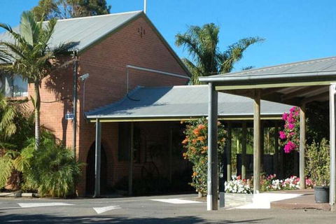 McLaren Vale Motel & Apartments - Tourism Guide 6