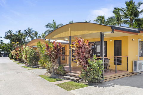 Tasman Holiday Parks - Airlie Beach - Tourism Guide 1