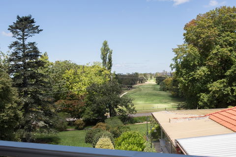 Nesuto Leura Gardens - Travel Agents 0