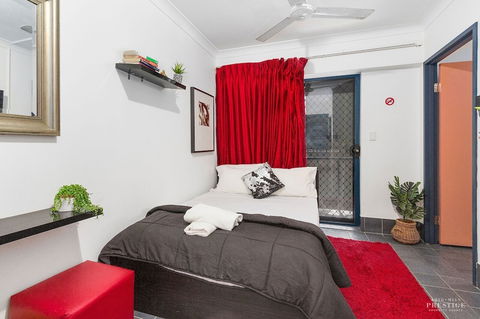 Arrival Accommodation Centre - Travel Search 5