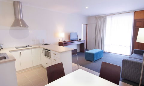 The Standpipe Golf Motor Inn - Travel Agents 5