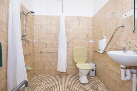 The Standpipe Golf Motor Inn - Travel Agents 4