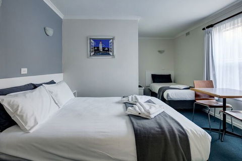 Central Motel Port Fairy - Travel Search 5