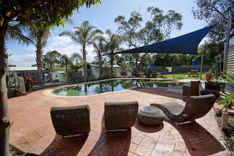 Amaroo Holiday Park - Travel Agents 7