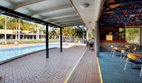 Kondari Hotel - Travel Agents 1