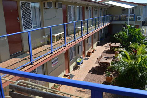 Taree Motor Inn - Cruises Travel 3