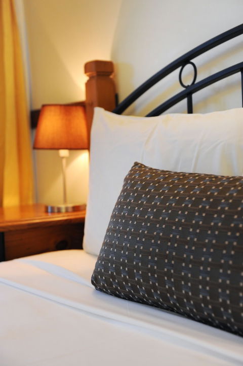 At Whitsunday Vista Holiday Apartments - Travel Search 2