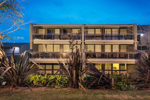 Horizon Apartments Narooma - Cruises Travel 2