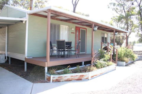 Kendenup Lodge And Cottages - Tourism Guide 0