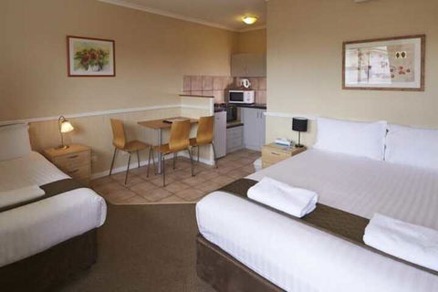 Ocean View Motel - Travel Agents 6