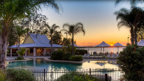 Raffertys Resort - Travel Search 1