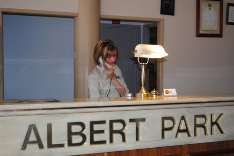 Albert Park Motor Inn - Travel Agents 4