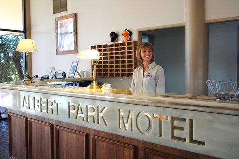 Albert Park Motor Inn - Travel Agents 3