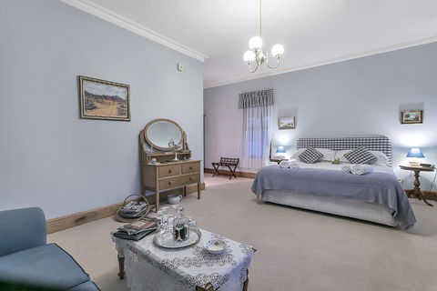 Abbotsford Country House - Travel Agents 6