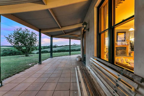 Abbotsford Country House - Travel Agents 2