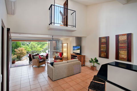 L'Auberge Noosa - Cruises Travel 2