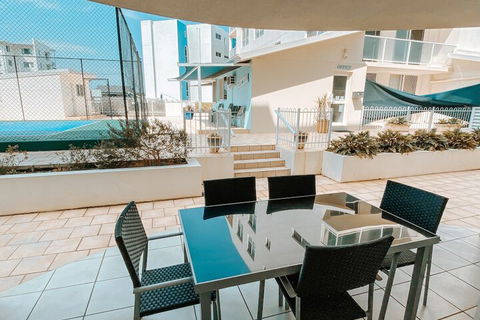 Bargara Blue Resort - Travel Search 2