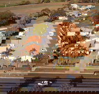 Tamworth Motor Inn  Cabins