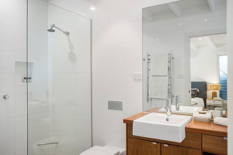 A PERFECT STAY - Allure - Tourism Guide 6