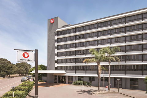 Travelodge Hotel Newcastle - Travel Agents 2