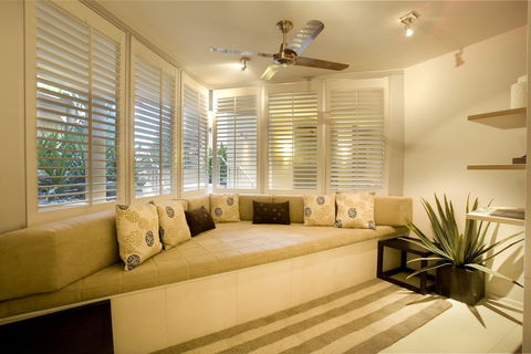 Maison Noosa Beachfront Resort - Cruises Travel 2