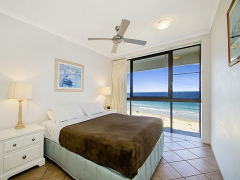 Coolum Caprice - Travel Search 5