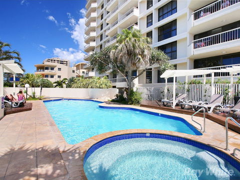 Coolum Caprice - Travel Search 1