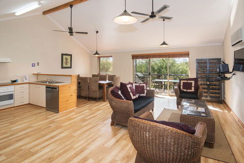 Bay Village Resort & Spa - Tourism Guide 7