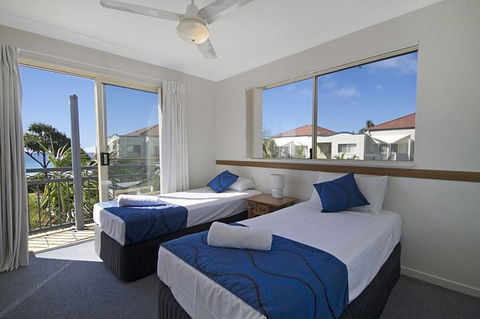 Golden Riviera Beach Resort - Tourism Guide 6