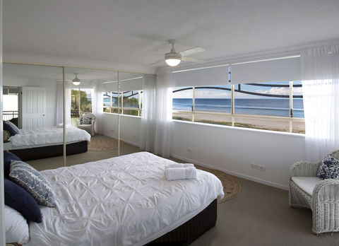 Golden Riviera Beach Resort - Tourism Guide 3
