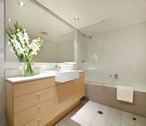 Adina Apartment Hotel Wollongong - Tourism Guide 6