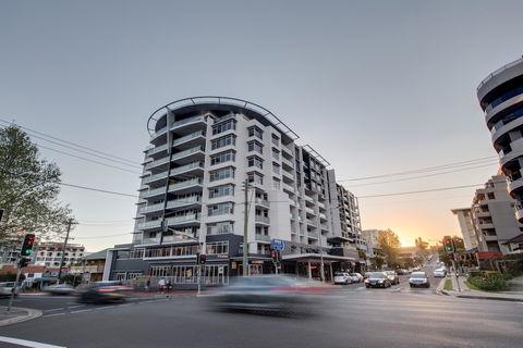 Adina Apartment Hotel Wollongong - Tourism Guide 0