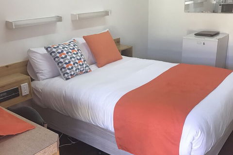 Sturt Motel - Travel Search 4