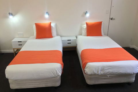 Sturt Motel - Travel Search 5