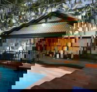 Pinctada McAlpine House