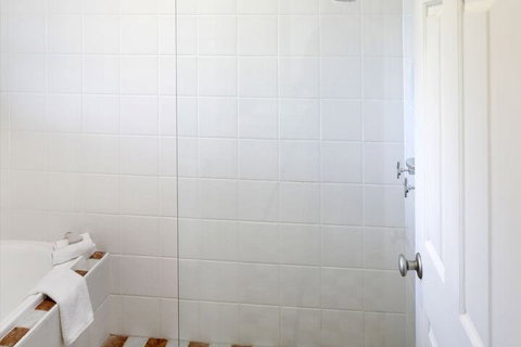 Spicers Vineyards Estate - Tourism Guide 7