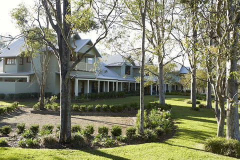 Spicers Vineyards Estate - Tourism Guide 1