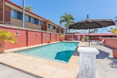 Mackay Rose Motel - Tourism Guide 4