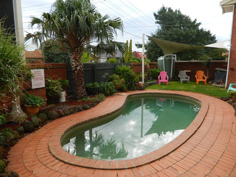 Werribee Motel & Apartments - Travel Search 1