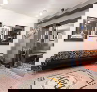 Alto Hotel on Bourke - Travel Search