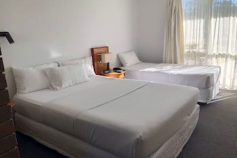 Matador Motor Inn - Travel Search 0