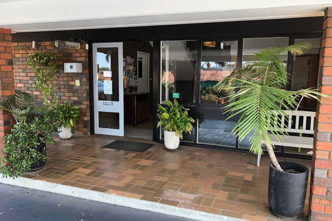 Matador Motor Inn - Travel Search 5