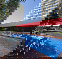 Royal On The Park - Travel Agents