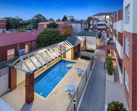 Aligned Corporate Residences Kew - Travel Search 4