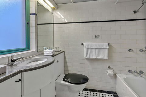 Morgans Boutique Hotel - Travel Search 7