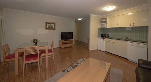 Napoleon On Kent - Travel Search 6