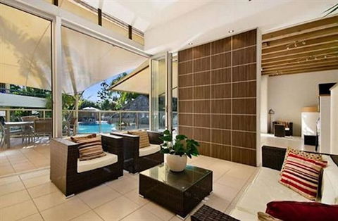 Noosa International Resort - Cruises Travel 1