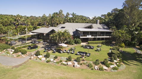 BreakFree Aanuka Beach Resort - Travel Search 0