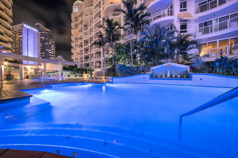 Phoenician Resort - Travel Agents 5